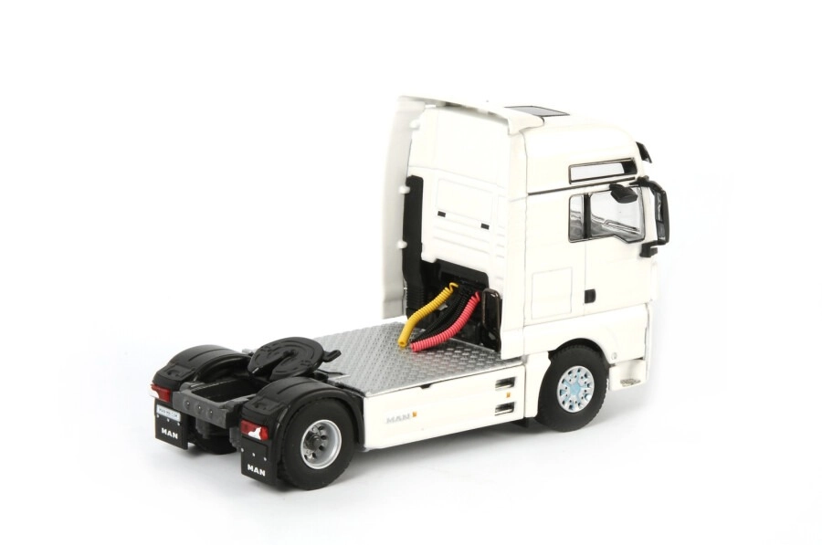 1/50 -MAN TGX XXL 4x2