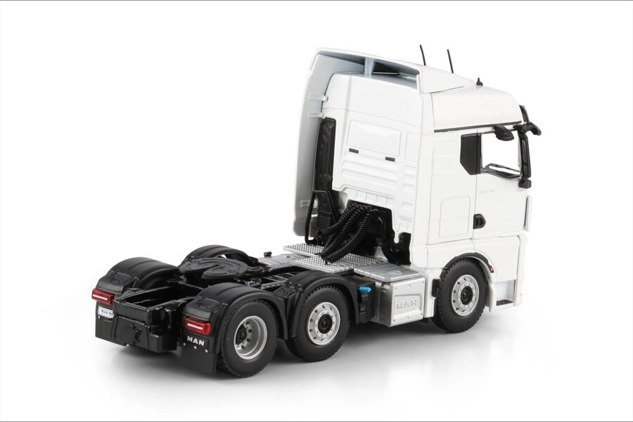 1/50 MAN TGX GM 6X2 TWN STEER AXLE