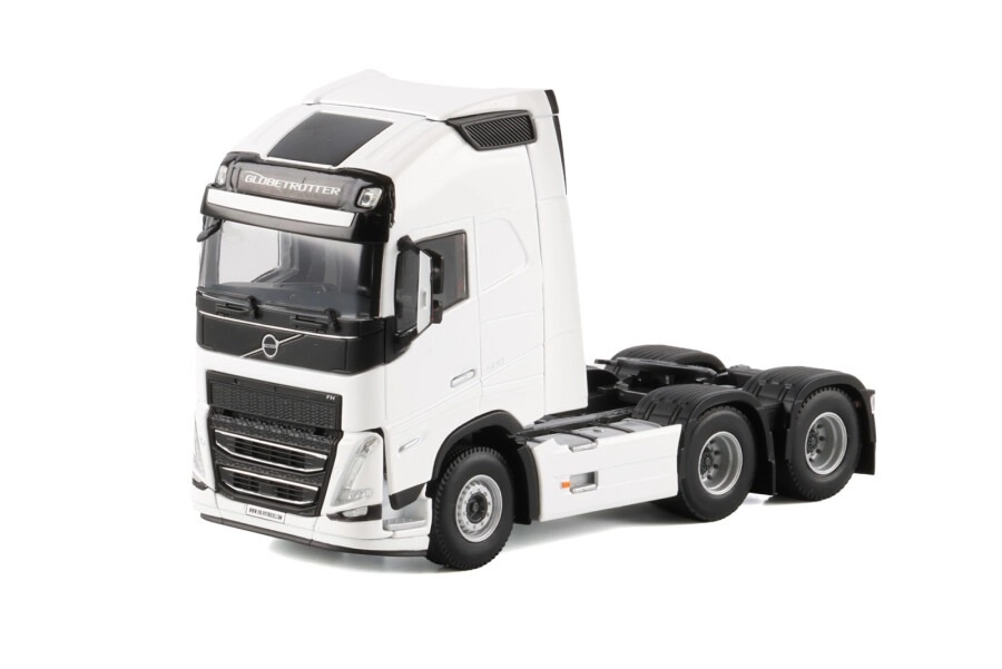 1/50 VOLVO FH5 MY2024 GLOBETROTTER XL 6X2 TAG AXLE