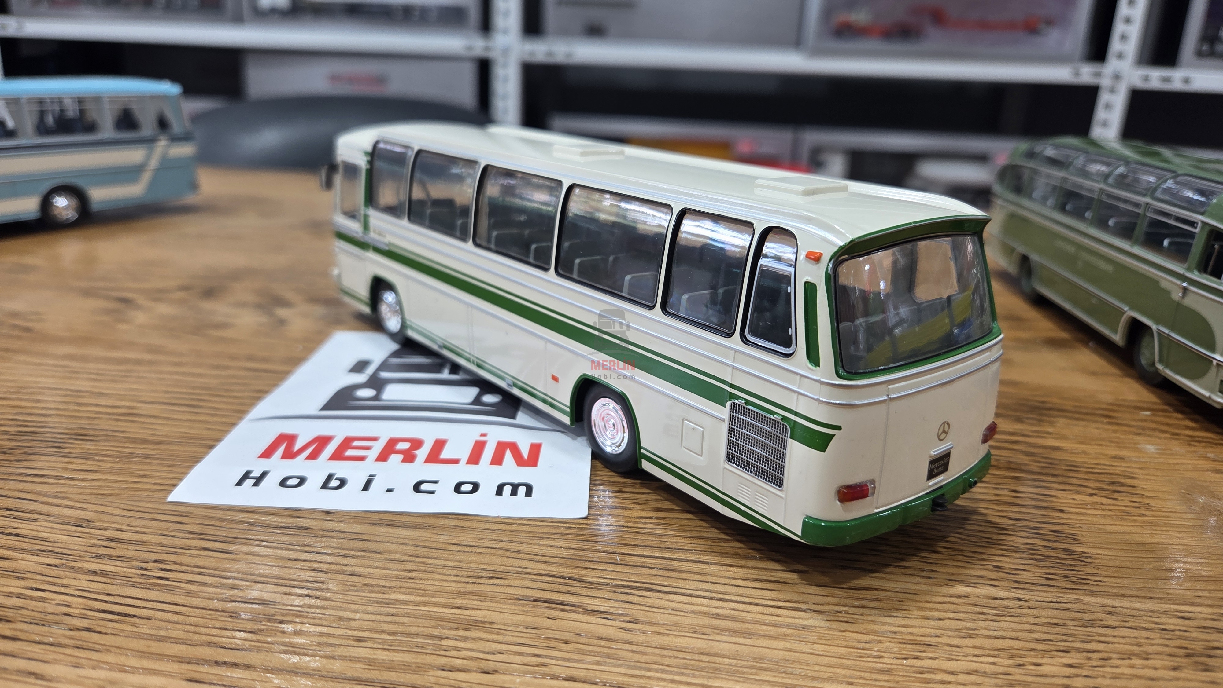 1/43 Ölçek -ikinci el - MERCEDES-BENZ O302 R 1972