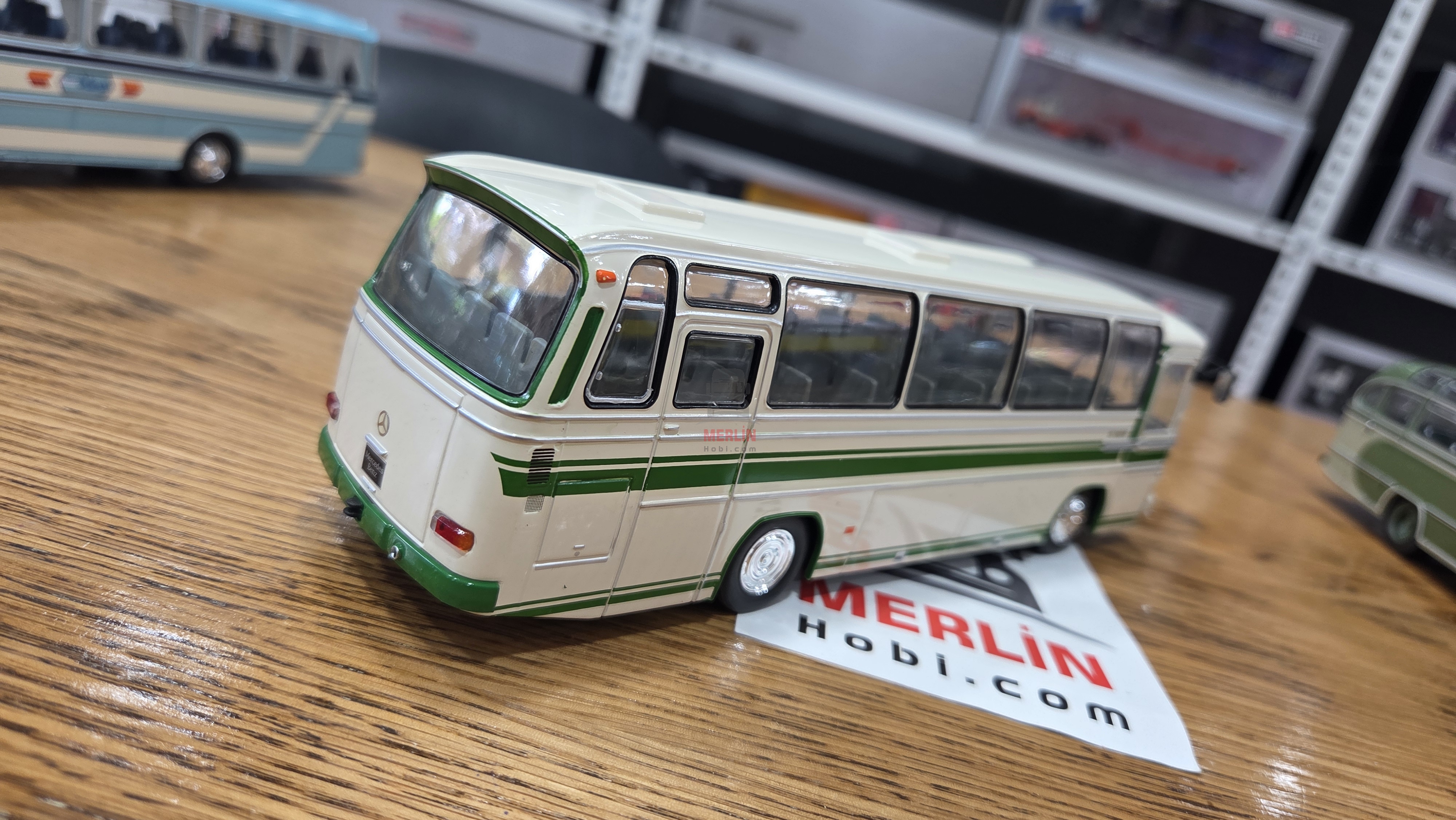 1/43 Ölçek -ikinci el - MERCEDES-BENZ O302 R 1972