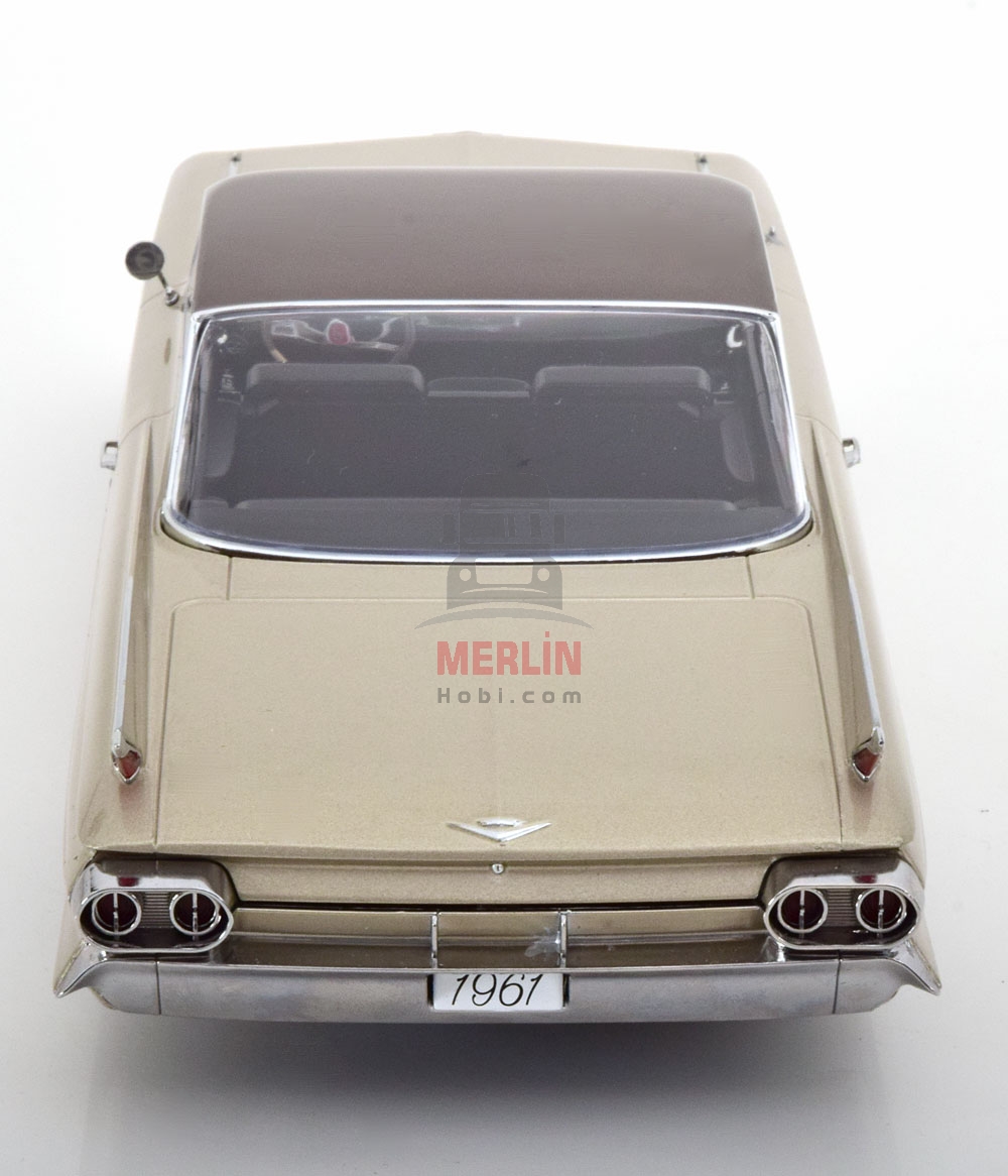 KK SCALE 1/18 Cadillac Series 62 Coupe DeVille 1961 BEİGE METALLİC/BRAUN METALLİC
