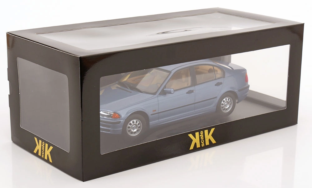 KK SCALE 1:18 BMW E46 Limousine 1999 hellblau-metallic