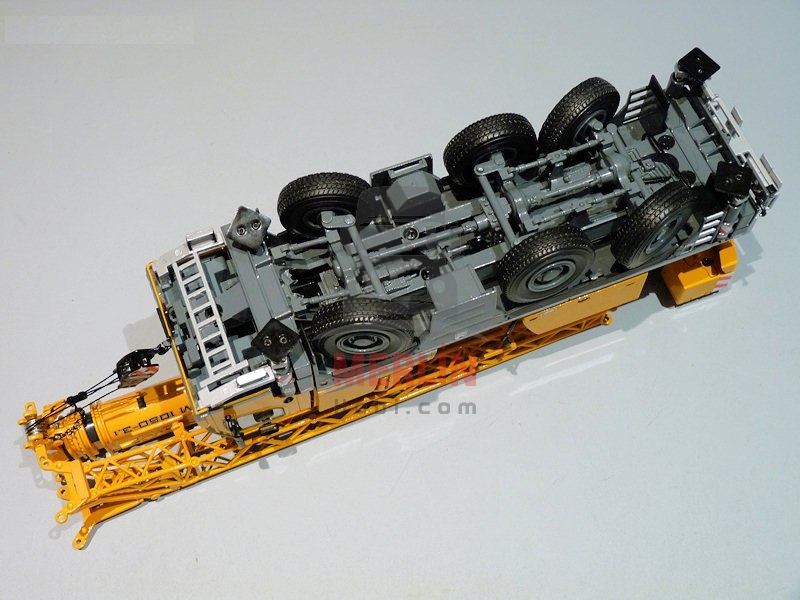 1/50 LIEBHERR LTM 1050-3.1 Mobile Crane - Merlin Hobi