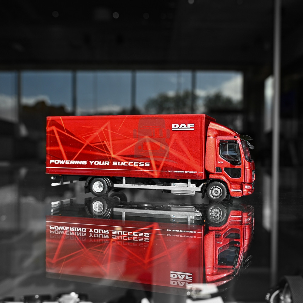 1/50 DAF XB FA Box Kamyon   - Dealer Edition