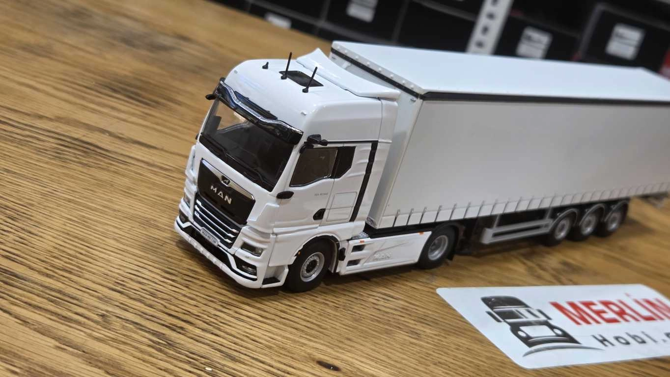 1/50 MAN TGX GX 4X2 + Tenteli  Trailer - Beyaz