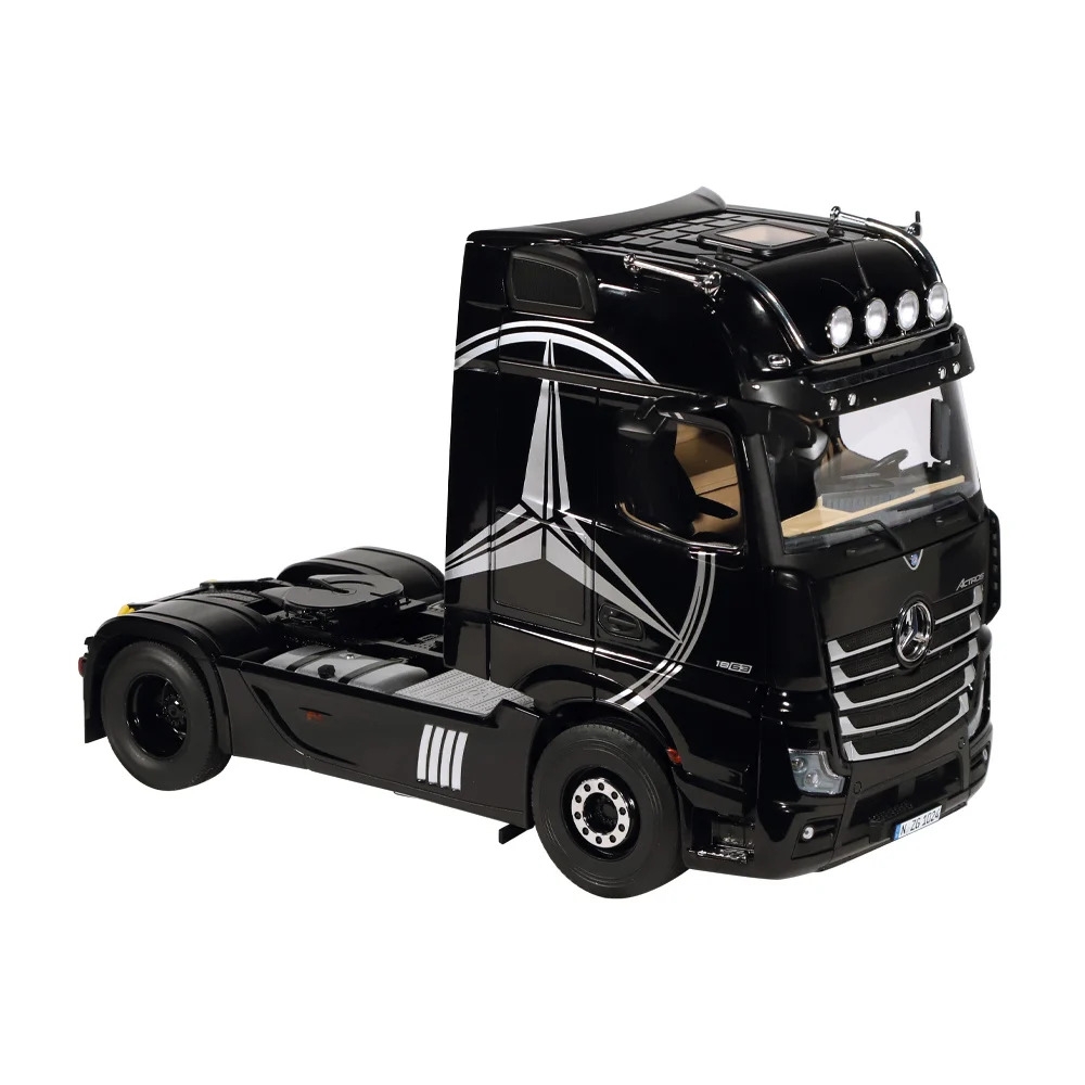 1/18 Mercedes-Benz Actros 1863 GigaSpace 4x2 Star Black