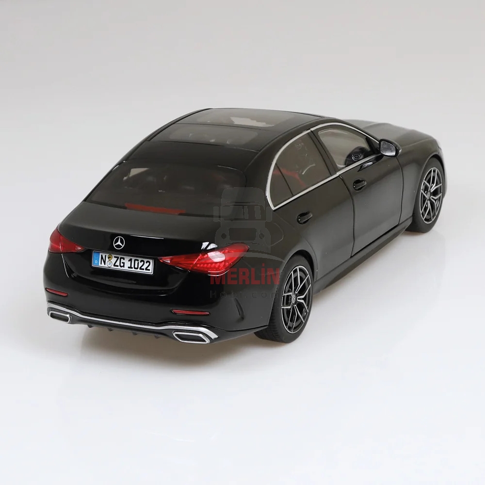 1/18 Mercedes-Benz C-Serisi W206 Metalik Obsidyen Siyahı