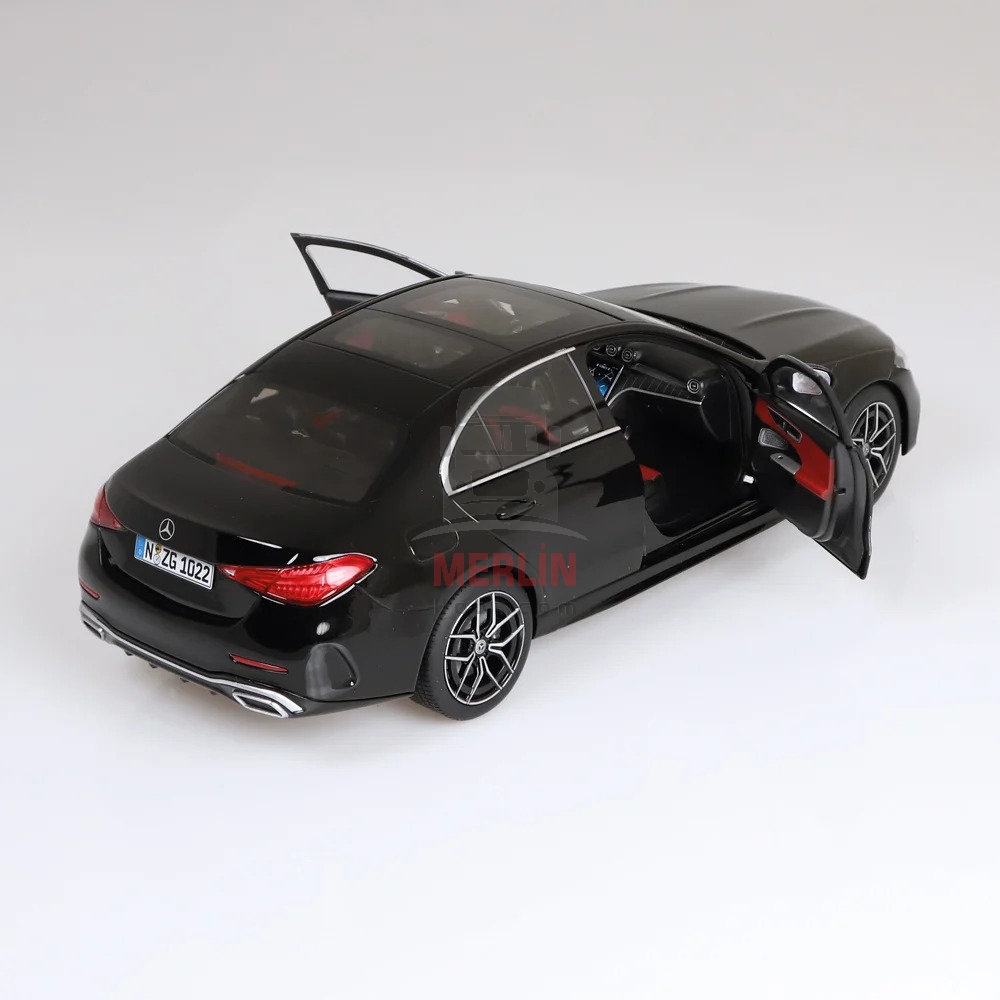 1/18 Mercedes-Benz C-Serisi W206 Metalik Obsidyen Siyahı