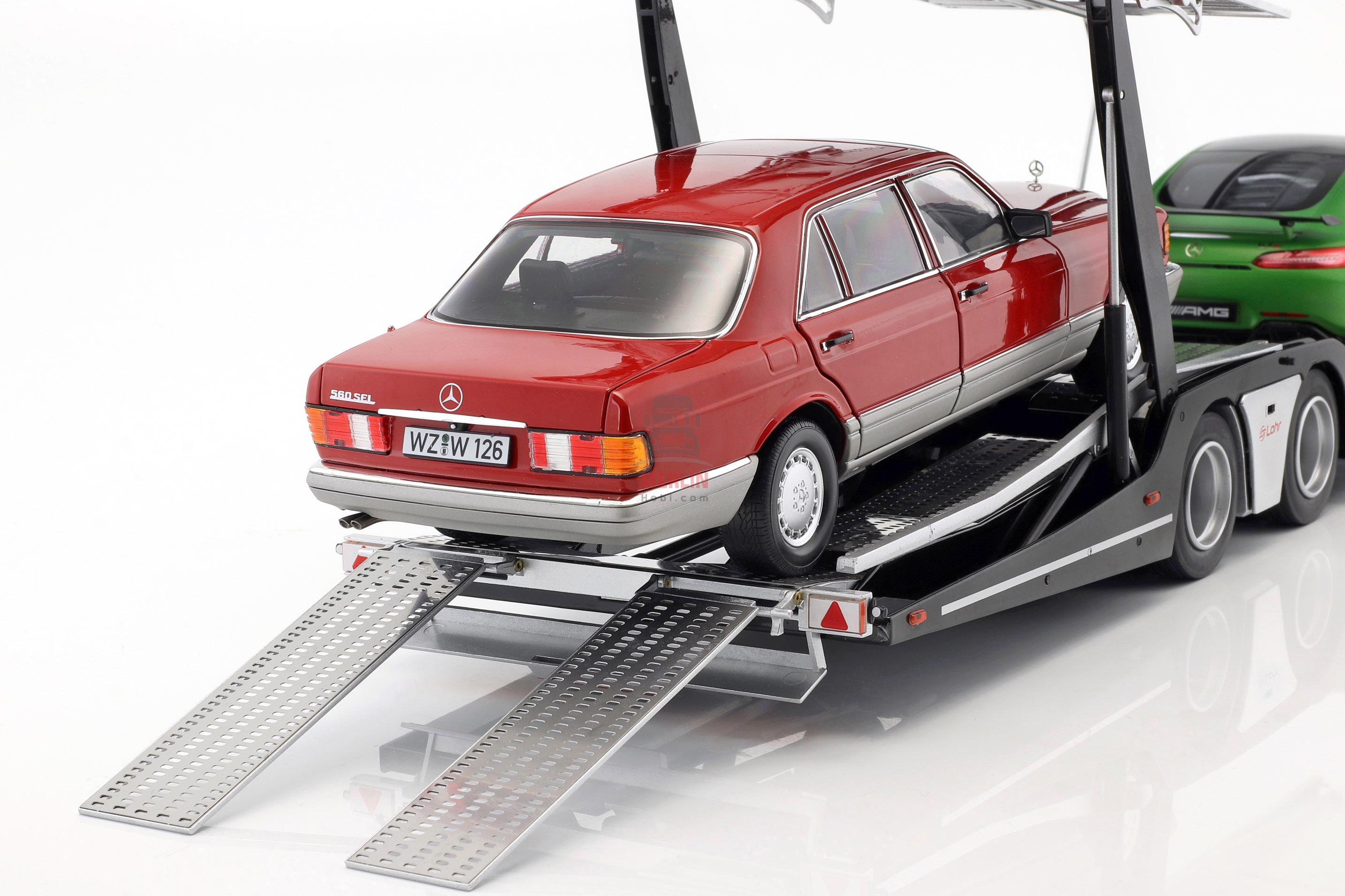 1/18 Scania V8 730S 4x2 Sarı Renk & Lohr car transporter