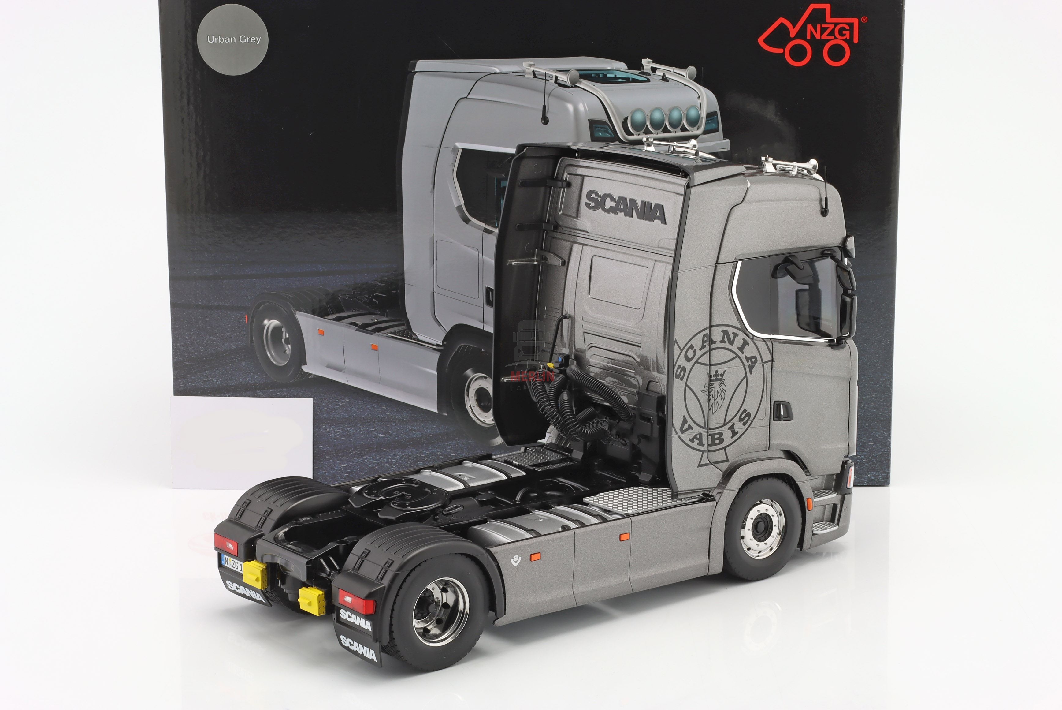 1/18 Scania V8 730S 4x2 GRİ Renk - nzg - Merlin Hobi