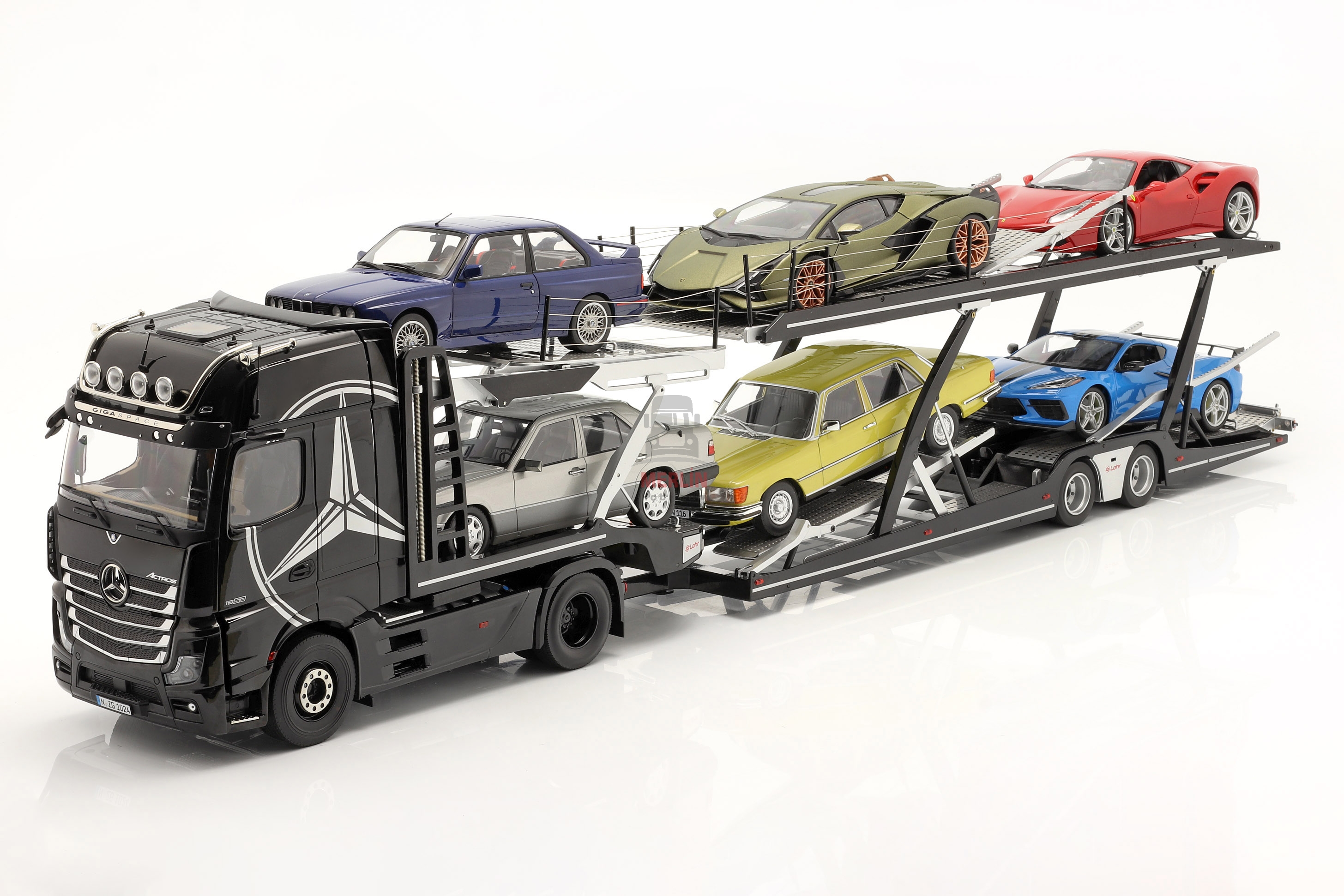 1/18 Mercedes-Benz Actros GigaSpace 4x2 & Lohr car transporter NZG