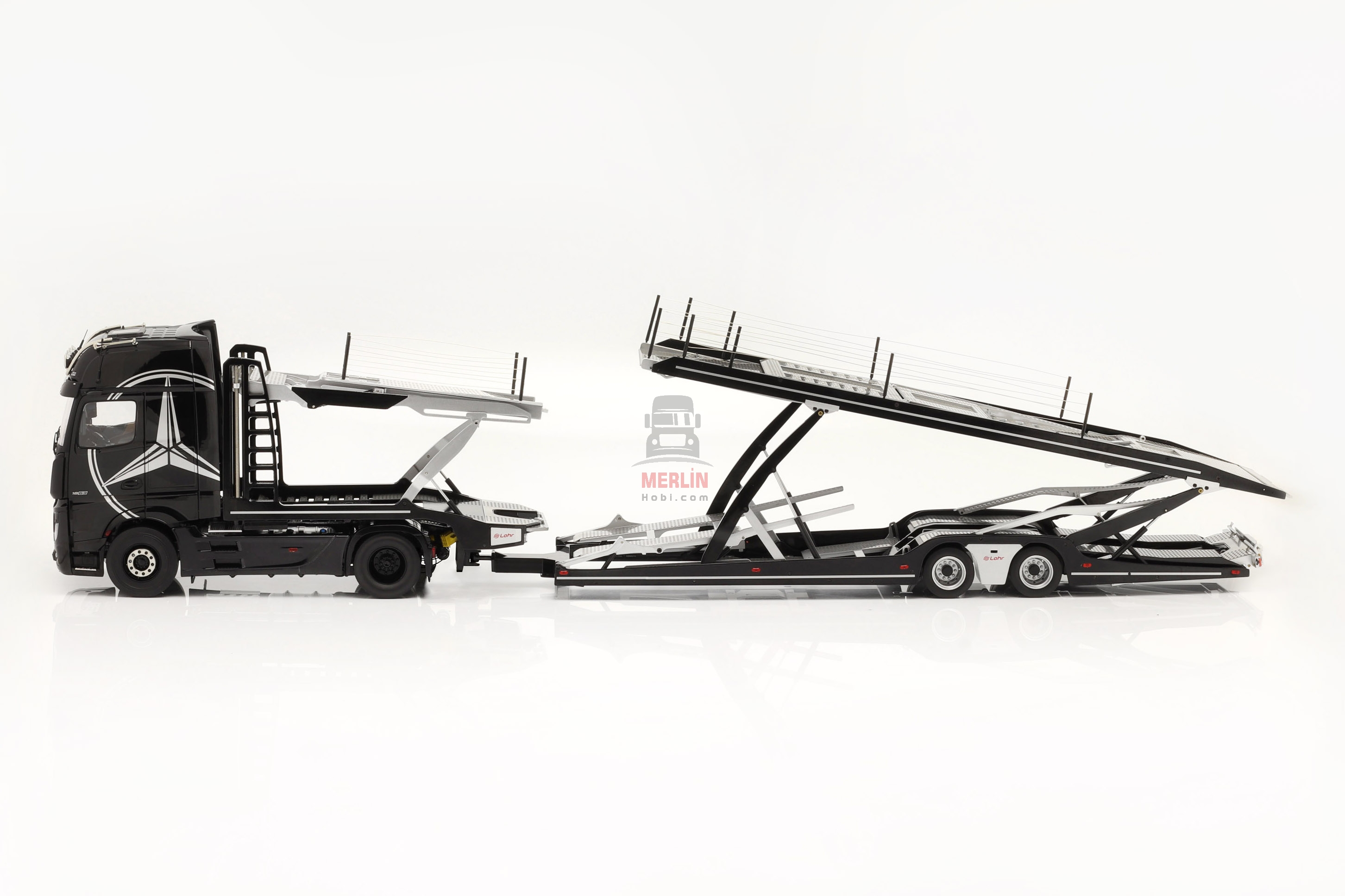 1/18 Mercedes-Benz Actros GigaSpace 4x2 & Lohr car transporter NZG