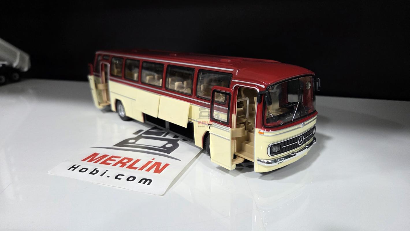 1/43 Scale - Mercedes Benz O302 - Bule Cream