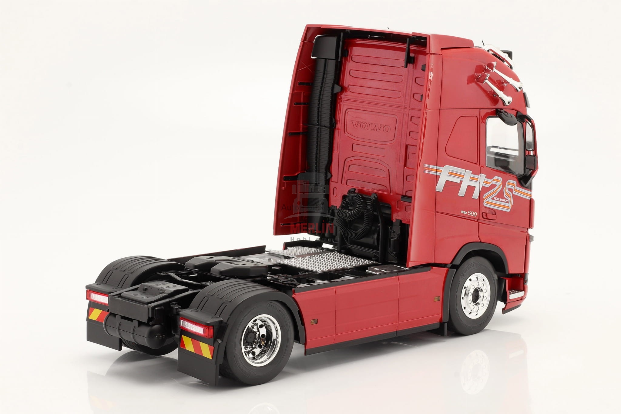 1/18 Volvo FH 4x2 25. Yıl özel Üretimi - Kırmızı