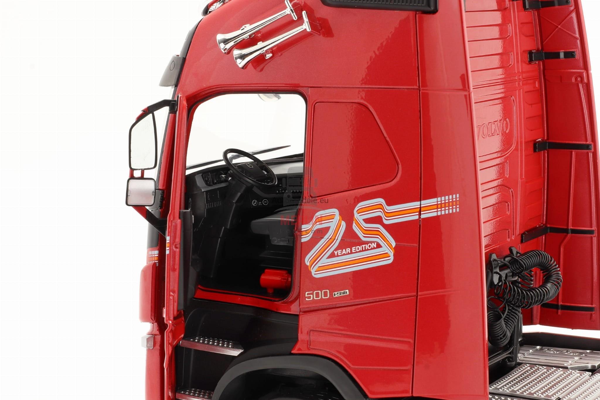1/18 Volvo FH 4x2 25. Yıl özel Üretimi - Kırmızı