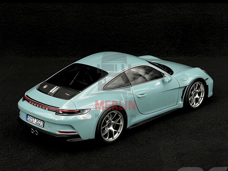 1/18 Norev Porsche 911 S/T 2023 Bleu Meissen 