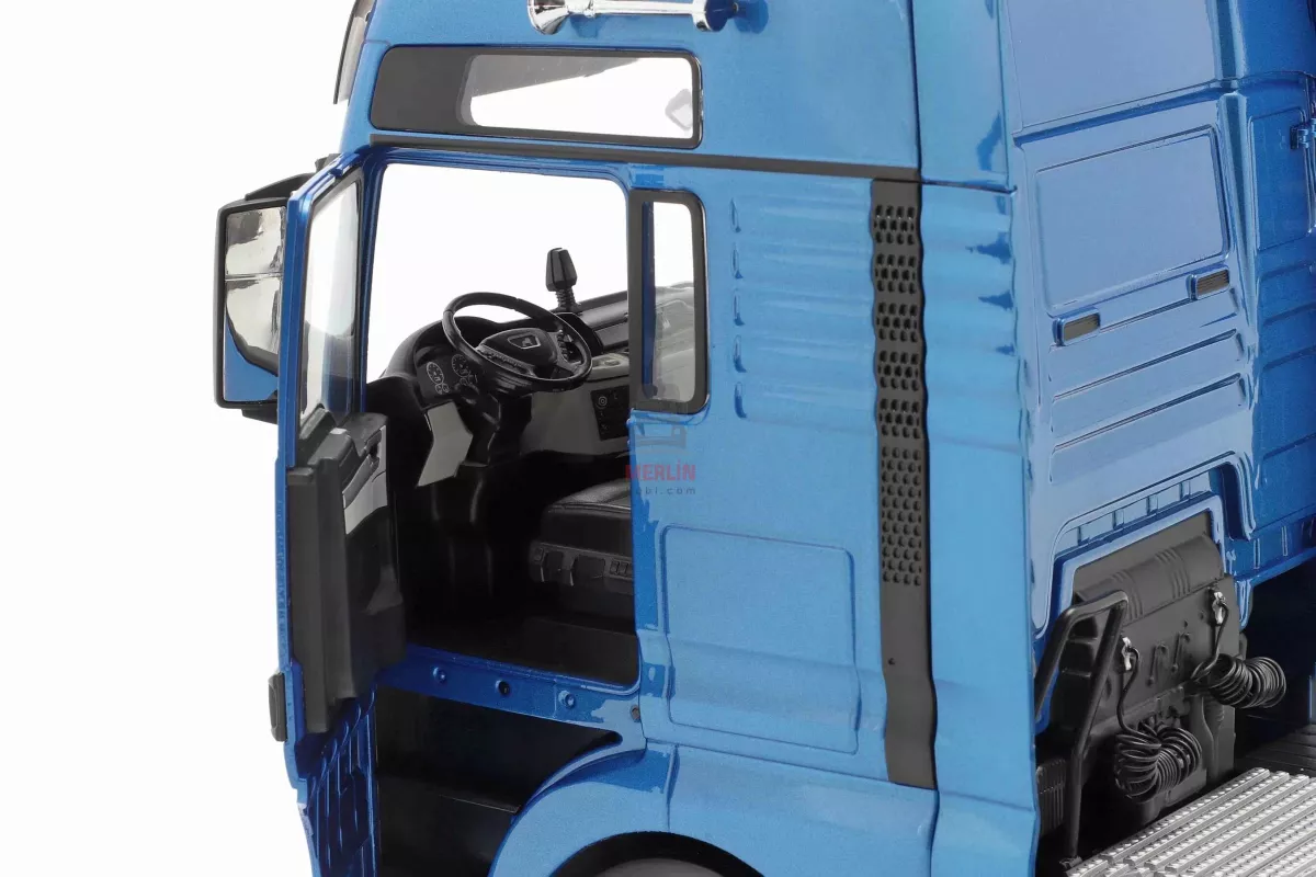 1/18 MAN TGX XXL 2018 - Mavi Renk