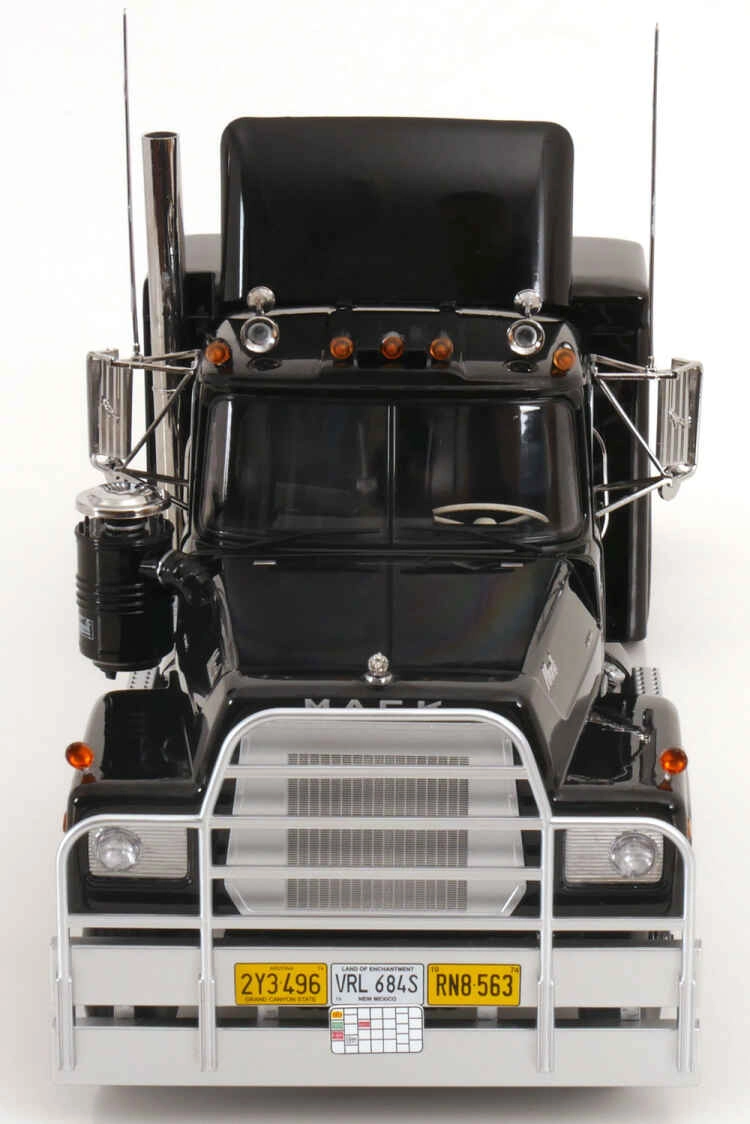1/18 Mack RL 700L Truck year 1974 schwarz 1:18 Road Kings
