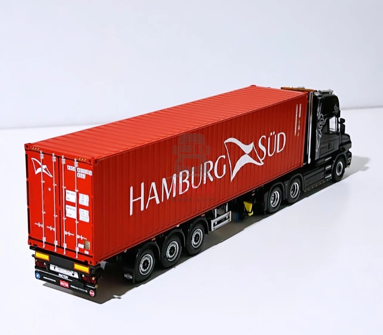 1/50 - Scania 164L Torpedo   + 40ft Hamburg Konteyner 