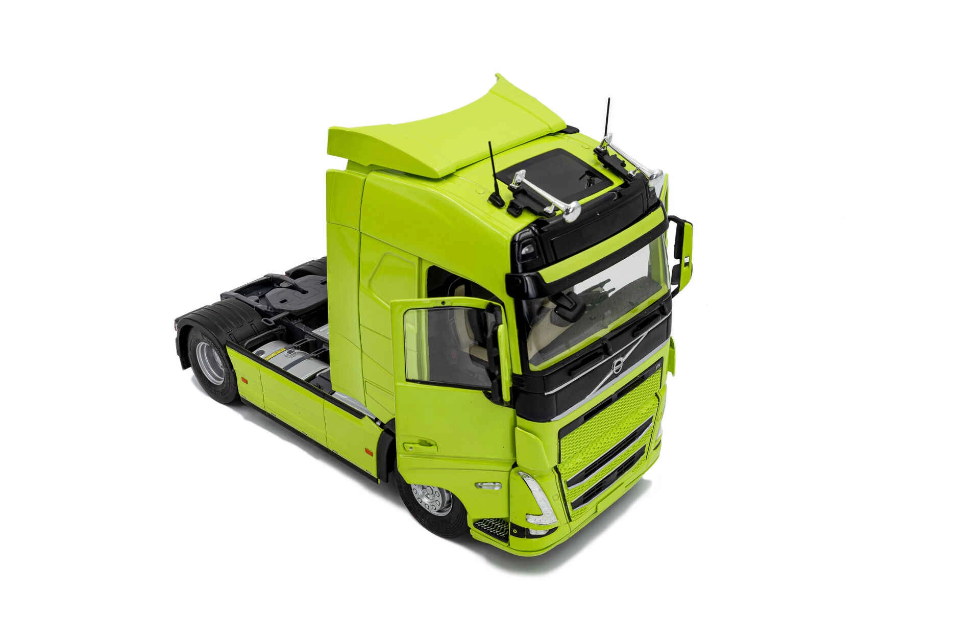 1/24  Volvo Trucks FH5 XL E6 - 460 - Neon Yeşil - 2026