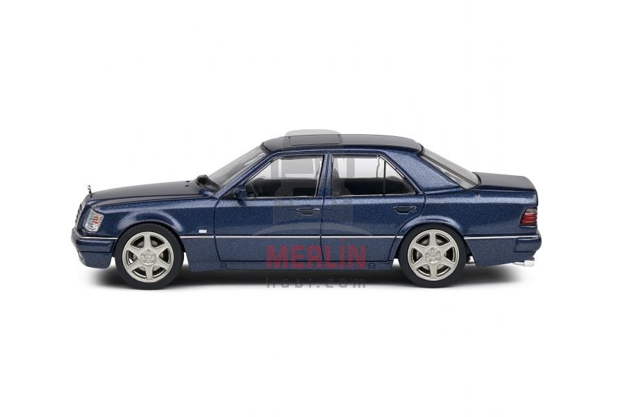 1/43 Mercedes-Benz W124 E60 AMG 1994