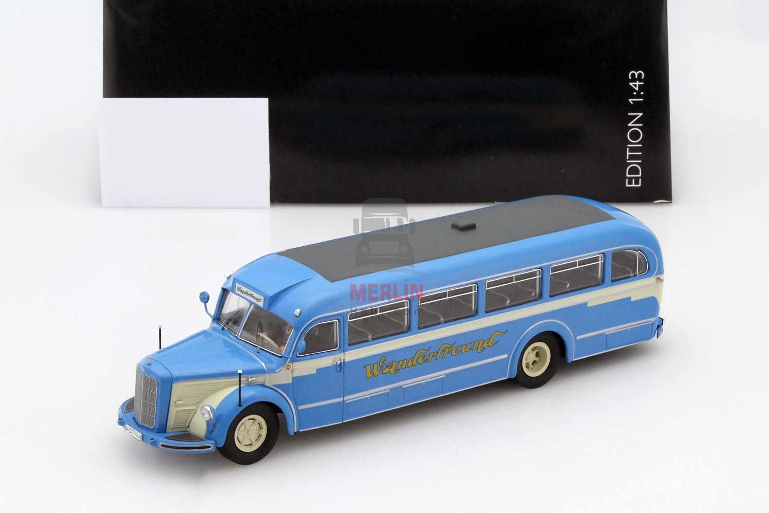 1/43 Schuco  -ikinci el - Mercedes-Benz O 6600 Wanderfreund blue / White