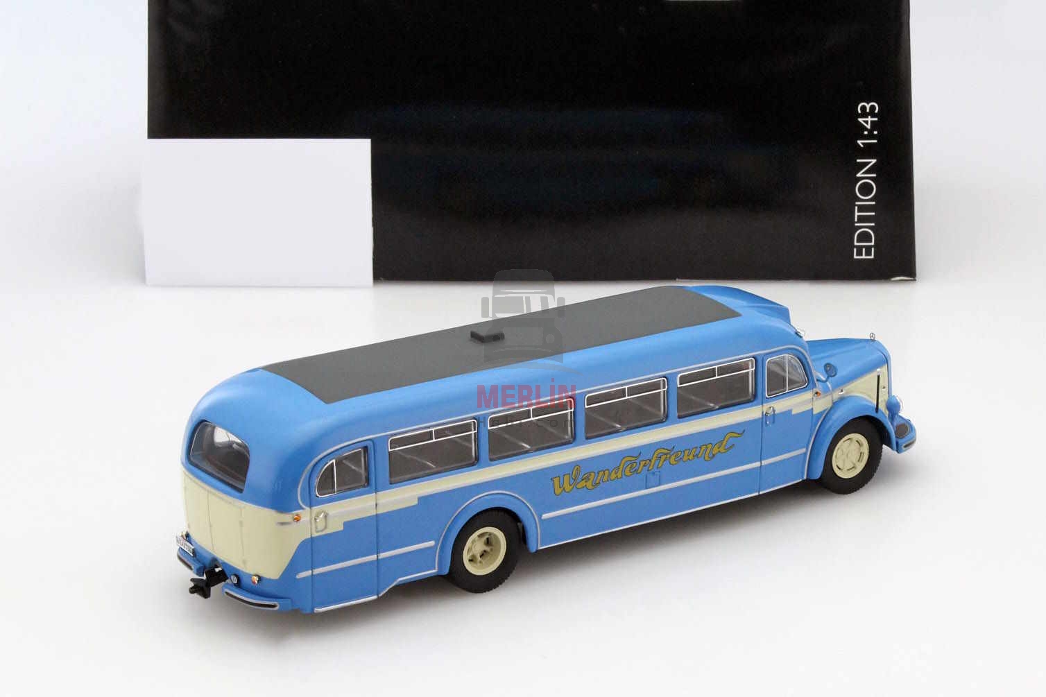 1/43 Schuco  -ikinci el - Mercedes-Benz O 6600 Wanderfreund blue / White