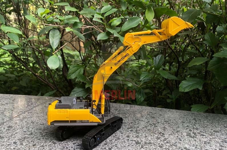 1/50 Sumitomo SH490LHD Eskavatör - Merlin Hobi