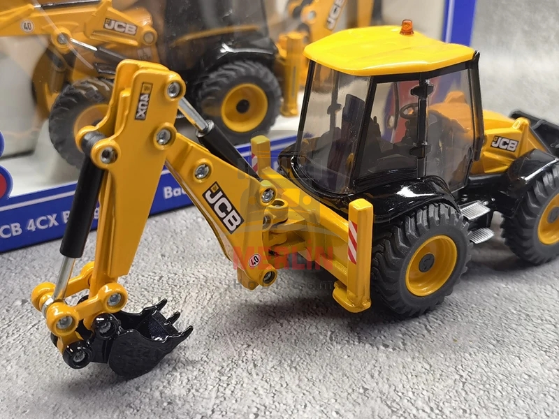 1/50 JCB 4CX Bekoloder