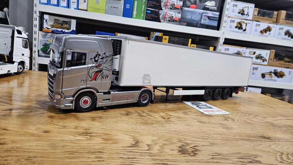 1/24 Scania 580S Highline + Soğutuculu Treyler – Solido