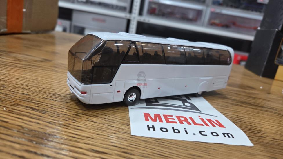 1/60 - Neoplan Starliner Otobüs