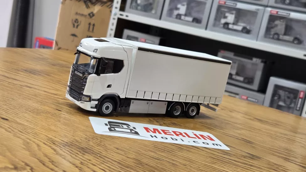 1/50 White Line; SCANIA S HIGHLINE CS20H RIGED CURTAINSIDE TRUCK 6X2 TAG AXLE