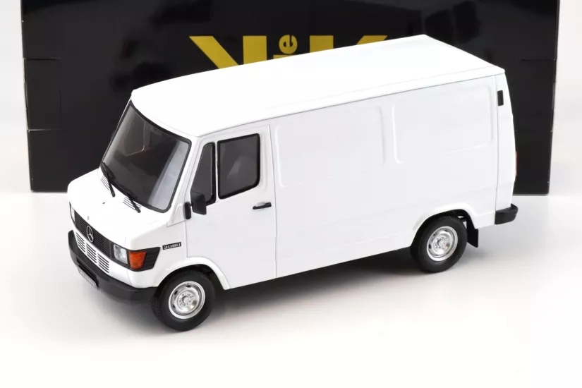 KK SCALE  1/18 Mercedes 207/208D Panelvan Transporter Beyaz Renk