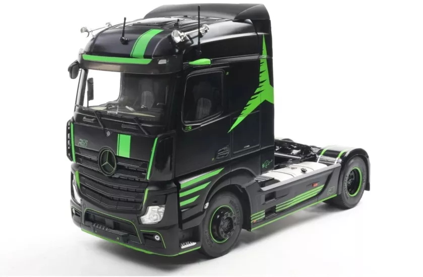 1/24 MERCEDES-BENZ ACTROS 4x2 R5 Siyah Renk
