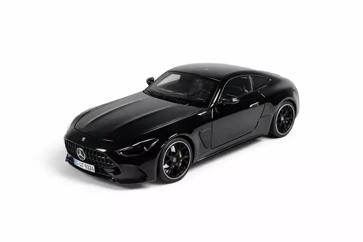 1/18 Mercedes-AMG GT 63 (Obsidyen Siyah / Obsidian Black)
