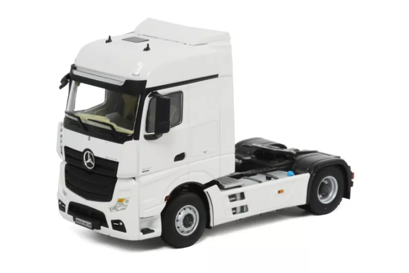1/50 MERCEDES ACTROS MP4 BIG SPACE 4x2