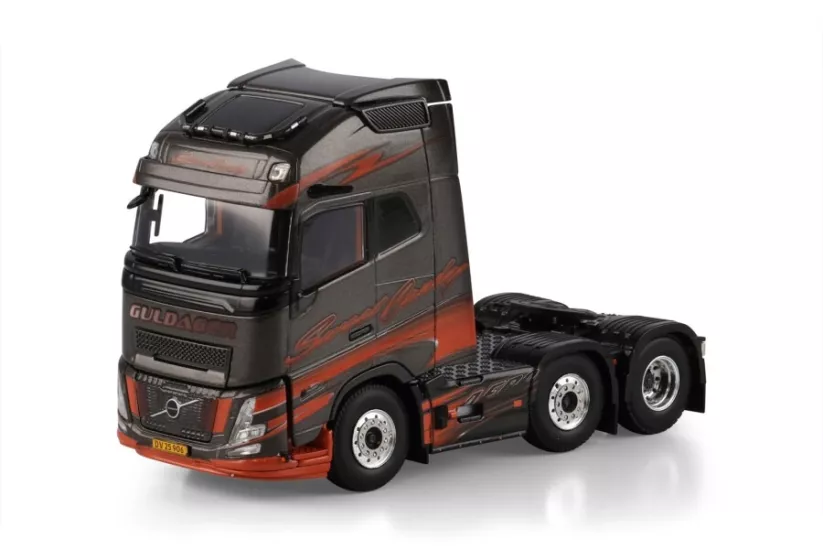 1/50 Guldager; VOLVO FH AERO GLOBETROTTER XL 6X2 TWIN STEER