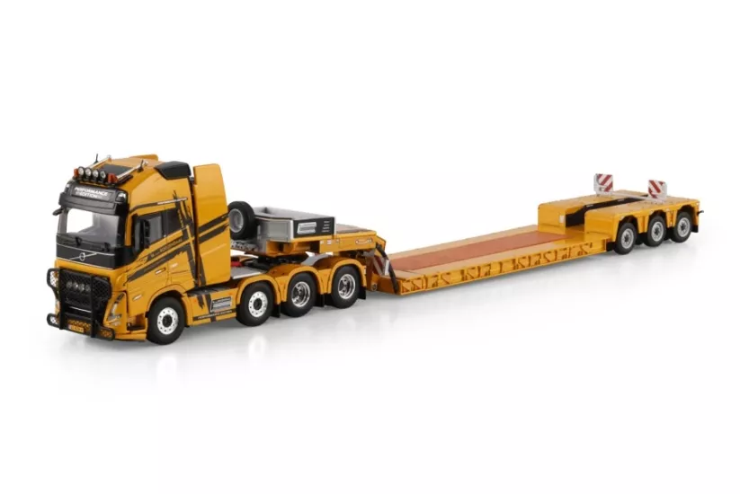 1/50 L.A. van Roozendaal; VOLVO FH5 GLOBETROTTER XL 8X4 EURO LOW LOADER - 3 AXLE