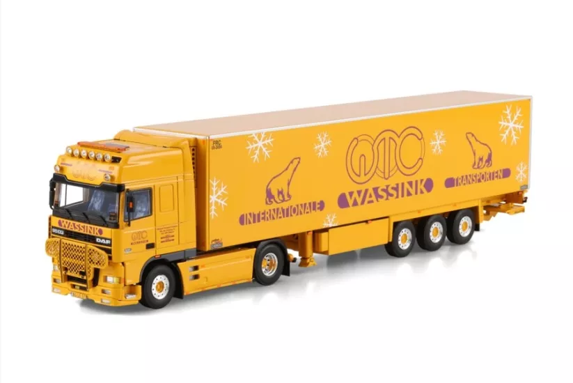 1/50 Wassink; DAF 95XF SUPER SPACE CAB 4X2 REEFER TRAILER - 3 AXLE