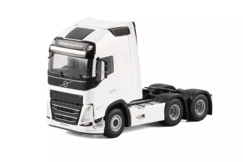 1/50 VOLVO FH5 MY2024 GLOBETROTTER XL 6X2 TAG AXLE
