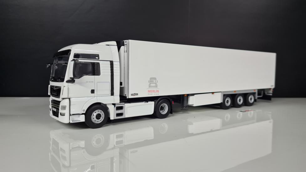 1/50 MAN TGX XXL 4x2 Beyaz + Frigo Soğutuculu Trailer