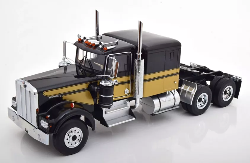 1/18 Kenworth W900 schwarz/gold 1:18 Road Kings