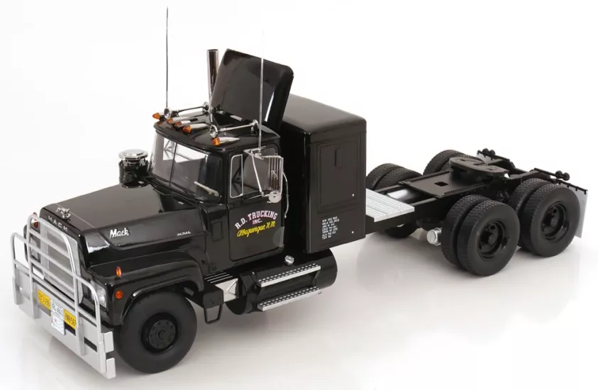 1/18 Mack RL 700L Truck year 1974 schwarz 1:18 Road Kings