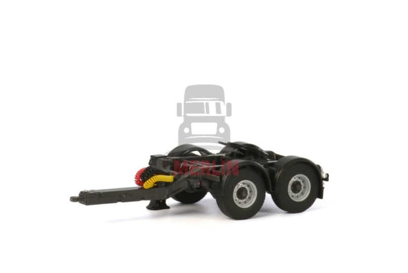 1/50 - White Line; LZV DOLLY - TRIANGLE LOW