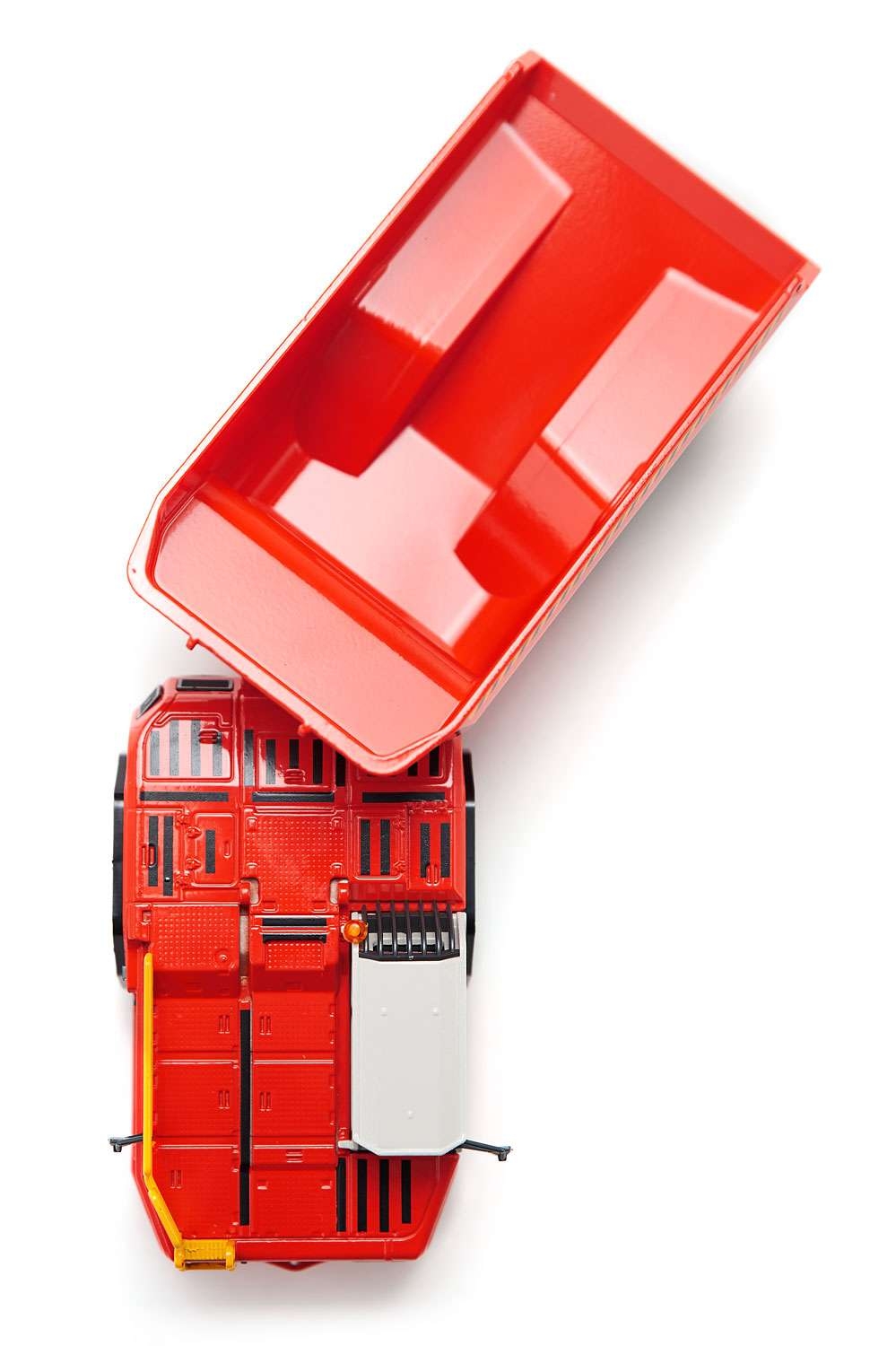 Sandvik TH663 Underground dumper