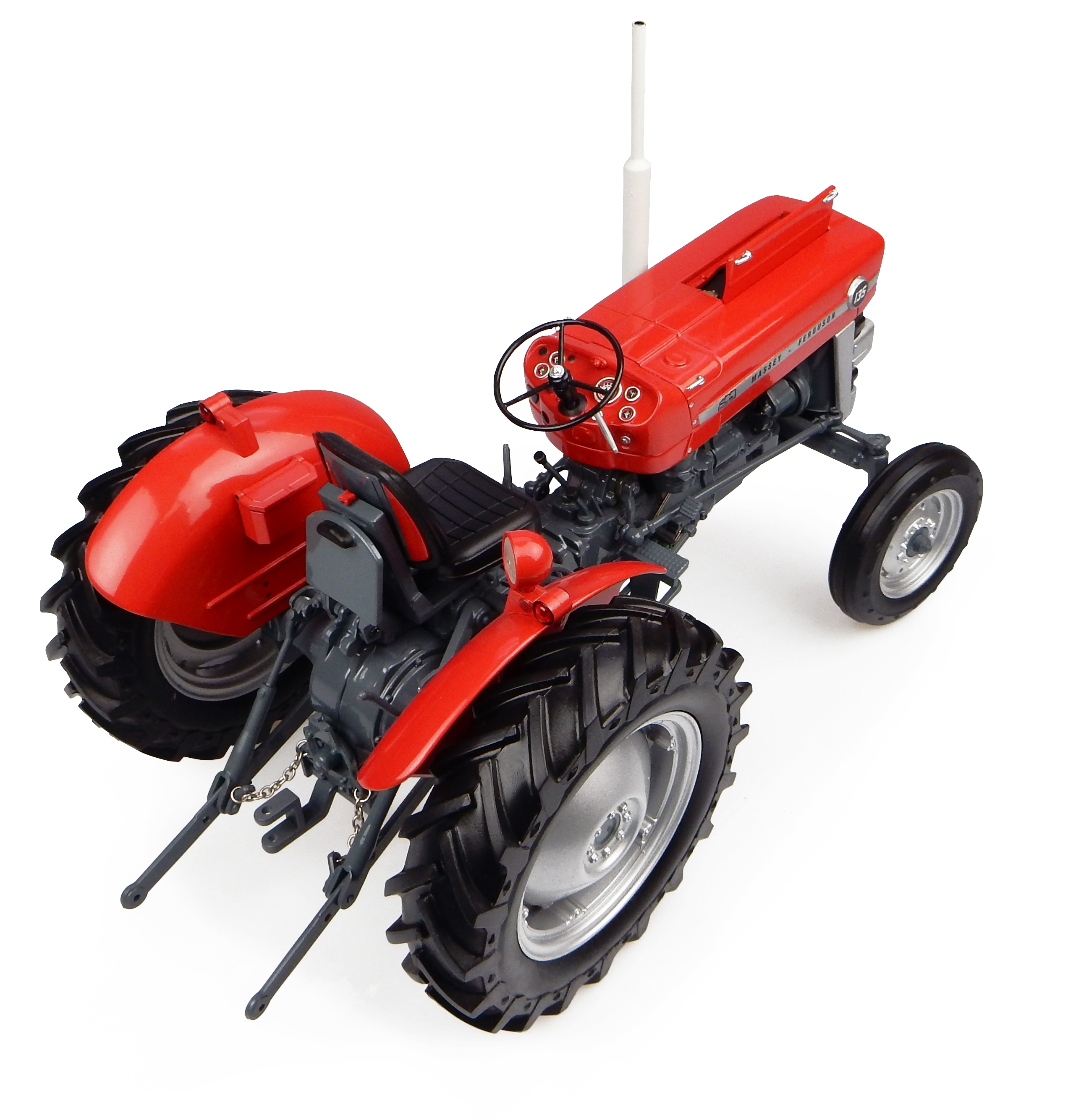 1/16 ölçekli - Massey Ferguson  135 - Traktör