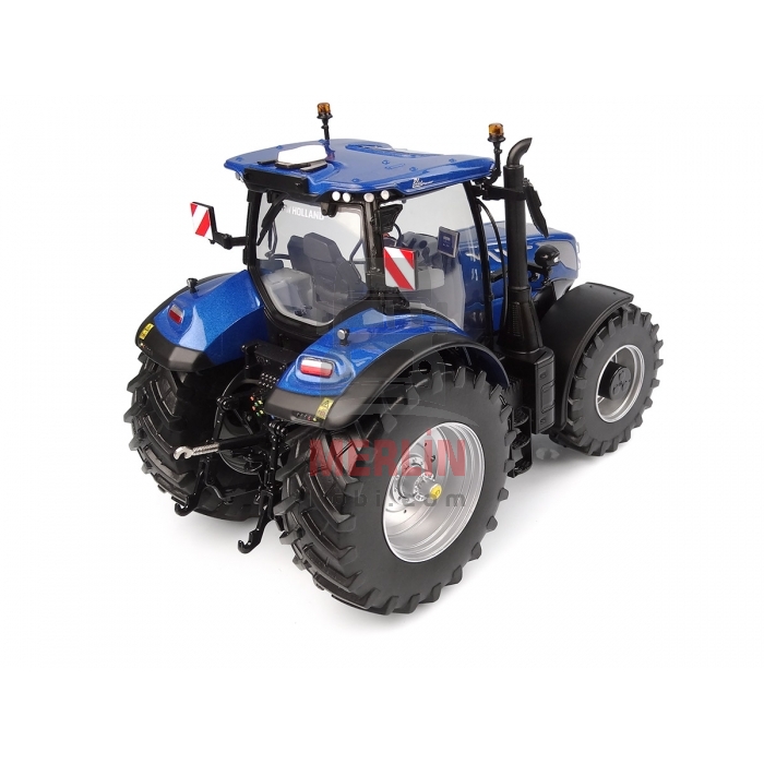 1/32 NEW HOLLAND T7.300 ’’Blue Power’’  Traktör