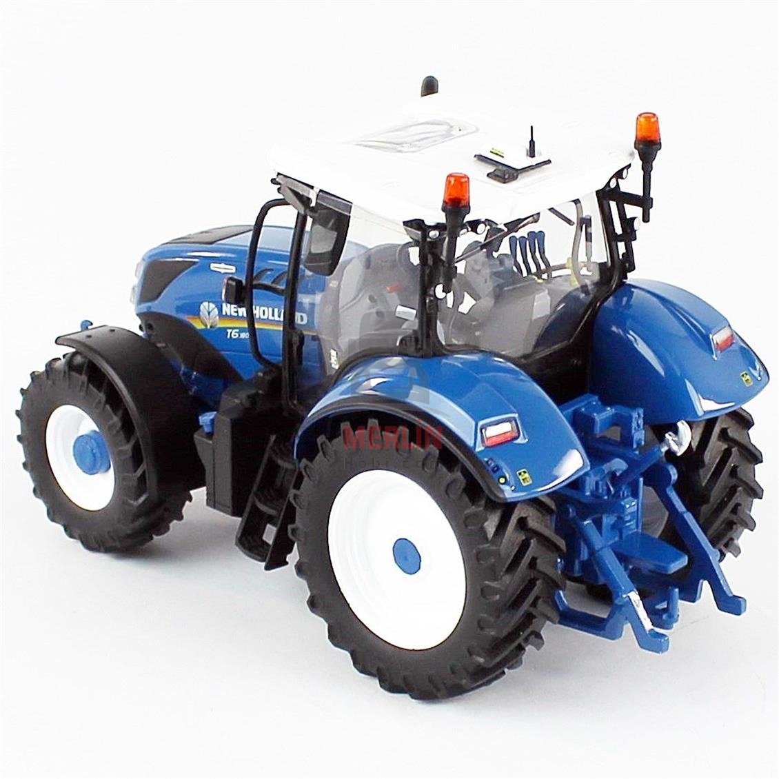 1/32 NEW HOLLAND T6.180 Traktör