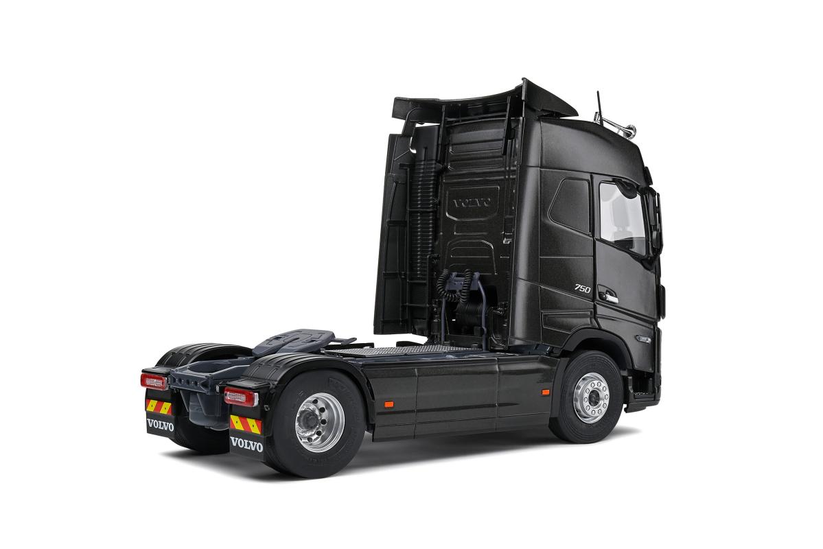 1/24 Volvo FH16 XL 750 – BLACK METALLIC Trucks